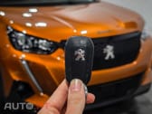 Peugeot 2008 1.2 PureTech Active Pack EAT8