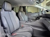 Peugeot 3008 1.6 Hybrid Allure e-EAT8