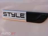 Peugeot 208 STYLE BLUE HDI