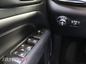 Jeep Compass 1.3 T Night Eagle