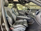 Volvo XC60 2.0 T8 PHEV R-Design AWD