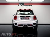 MINI Cooper John Cooper Works