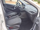 Peugeot 208 1.2