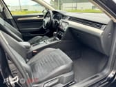 Volkswagen Passat 2.0 TDI R-Line DSG