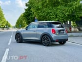 MINI Cooper Cooper SE Premium Essential