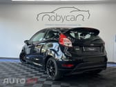 Ford Fiesta 1.0 T EcoBoost STLine Black&RED