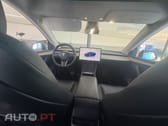 Tesla Model Y Long Range Tração Integral