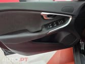Volvo V40 Cross Country 2.0 D2 Momentum Geartronic