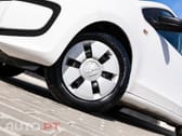 Volkswagen Up! 1.0 Take