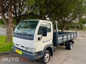 Nissan Cabstar TRIBASCULANTE