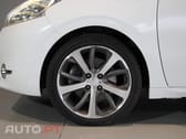 Peugeot 208 1.6 THP Allure
