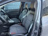 Renault Captur 1.6 HYBRID E-TECH INTENS
