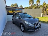 Peugeot 2008 1.2 PureTech Style