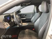 Mercedes-Benz E 300 I.V.A DEDUTIVEL e AMG-Line