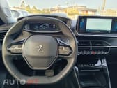 Peugeot E-2008 50 kWh Allure