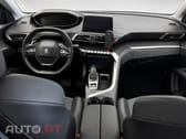 Peugeot 5008 1.2 PureTech Allure EAT8