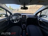Peugeot 208 1.2 PureTech Signature