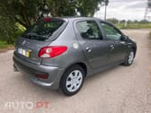 Peugeot 206+ 1.1 Gasolina