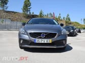 Volvo V40 Cross Country Outro