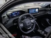 Peugeot 208 1.2 Hybrid Allure e-DCS6