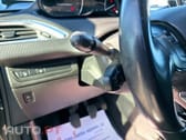 Peugeot 2008 1.2 PureTech Signature
