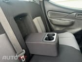 Mitsubishi L200 2.4 DI-D CD Campera 4WD