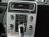 Volvo V60 2.0 D2 R-Design Momentum