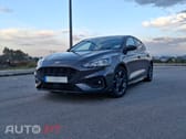 Ford Focus ST-Line