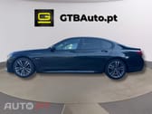 BMW 745 e M Sport I.V.A DEDUTIVEL 