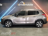 Peugeot 2008 1.2 PureTech Style