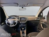 Peugeot 2008 1.2 e-VTi Style