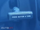 Toyota Hilux 2.4 D LN145LM Cx Met.