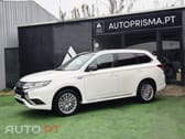 Mitsubishi Outlander 2.4L PHEV TWIN MOTOR 4WD INVITE