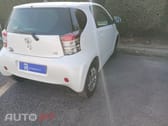 Toyota iQ 1.0 VVT-i Essential+AC