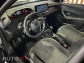 Peugeot 2008 1.2 PureTech Style
