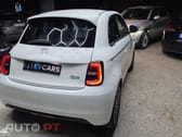 Fiat 500e La Prima