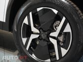 Peugeot 2008 1.2 Hybrid Allure e-DCS6