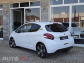 Peugeot 208 1.2 PureTech GT Line