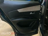 Peugeot 3008 225 e-EAT8 GT