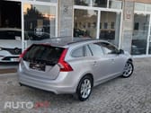 Volvo V60 2.0 D2 Momentum Drive