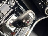 Jaguar XE 200d R Dynamic RED 