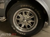 AC Cobra V8