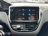 Peugeot 208 1.2 PureTech Signature