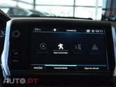 Peugeot 208 1.2 PureTech Signature