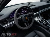 Porsche Panamera 4 E-Hybrid Platinum Edition
