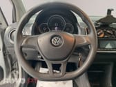 Volkswagen Up! Outro