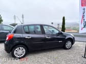 Renault Clio 1.2 16V Privilège Luxe