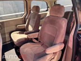 Kia Carnival 2.9 CRDi EX Confort