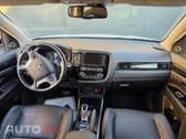 Mitsubishi Outlander 2.0 Intense Navi