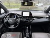 Toyota C-HR 1.8 Hybrid Square Collection